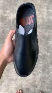 Venomous X Jow Sepatu Pria Artikel Name Lark Black Casual Formal