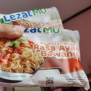 Kitamie sekarang etalase ini jadi LEZATMU goreng dan kuah