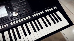 Keyboard Buat Manggung Yamaha PSR S950  bonus tas flashdisk keyboard organ tunggal murah second kibot Yamaha promo