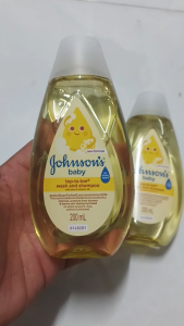 Tắm Gội Toàn Thân Johnsons Baby Top to Toe 200ml