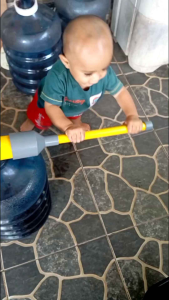 Baby Walker pipa paralon alat belajar jalan bayi
