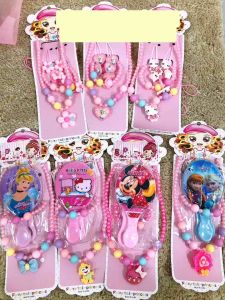 Kids Accessories Set Rantai Budak+Cincin+Sepit Rambut+Getah Rambut Set/Frozen Hello Kitty/Kid Jewellery Set/ 儿童项链发夹