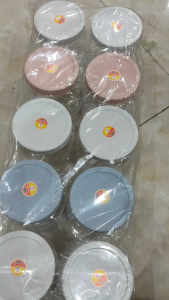 Set 10 lọ nhựa tròn 1 kg P38 có kèm thìa Kích thước  M9.5xĐ10xC13.5 cm hàng Cao cấp việt nhật