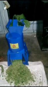 Pisau Cacah Rumput Tajam: Alat Pemotong Rumput Berkualitas Tinggi