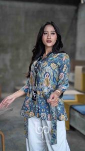 Atasan Batik Couple Blouse Wanita Kemeja Lengan Panjang Terbaru