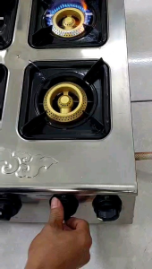 Xả kho bếp ga mỳ cay 4 lò