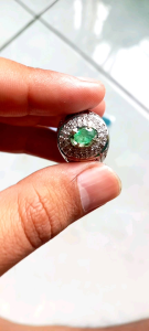 Cincin Natural Zamrud Colombia / Emerald Beryl Colombia Ce-Minor Jamcol dijamin asli natural dengan memo yang sudah teruji di laboratorium permata