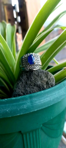 Cincin Natural Permata Blue Sapphire Sri Lanka/Ceylon dijamin asli natural dengan memo yang sudah teruji di laboratorium permata
