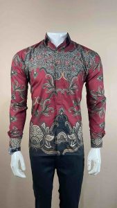 Kemeja batik pria motif wolakwalik merah