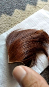 Koleksi kulit bodas warna merah aksesoris populer