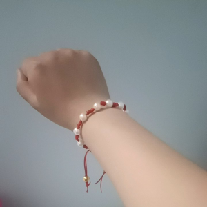 Vòng tay hạt ngọc bích thích hợp cho các cặp đôi học sinh quà tặng lưu niệm