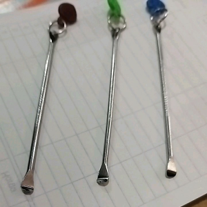 3PC KOREK KUPING BESI / ALAT PEMBERSIH TELINGA SUPER BAGUS KUALITAS DIMIN AMAN DAN NYAMAN UNTUK D PAKAI