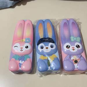 Tempat Pensil Kaleng Rabbit B 750: Desain Unik & Kualitas Tinggi