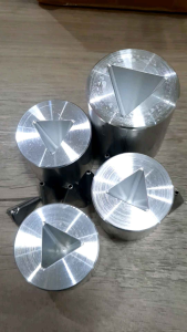 เบ้าหล่อตะกั่วทรงสามเหลี่ยมเทเต็มเบ้า 40g