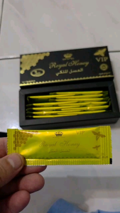 Original Royal Honey Pure Honey blended with Royal Jelly and mixed Herbal 10g ready sachet and full box