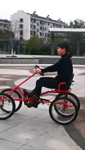XE ĐẠP BỐN BÁNH CHO NGƯỜI GIÀ