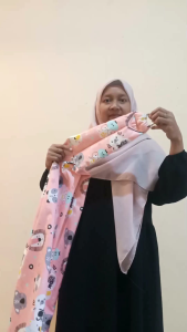 Gendongan Bayi Ring Sling Karakter: Praktis, Nyaman, & Ergonomis