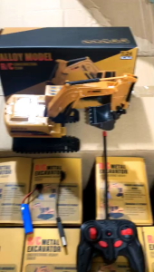 JUAL MAINAN EXCAVATOR REMOT CONTROL/ MOBIL BEKO REMOT