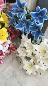 [9 KEPALA] LILY LATEX X9 ARTIFICIAL TIGER LILY LILI ARTIFICIAL FLOWER BUNGA PALSU BUNGA IMITASI HIASAN RUANG TAMU DIY DEKORASI DECORATION TABLE WEDDING PELAMINAN PERNIKAHAN SUPPLIER FLORIST SURABAYA BUNGA TANGAN HIAS BUNGA PLASTIK