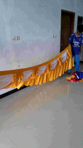 P. 4m Skirting rempel meja T. 75 cm