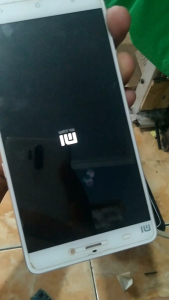 Mesin HP Xiaomi Mi Note: Mesin Multifungsi dan Desain Ergonomis