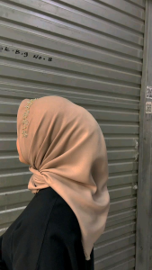 Kerudung Sinar Glamour Payet Bando: Tips dan Trik