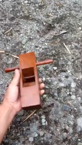 rumah pasah serut kayu manual /alat planer kayu jadul