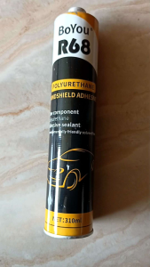 (PROMO) BoYou R68: Sealant/Perekat Kaca Mobil Polyurethane (310ml)