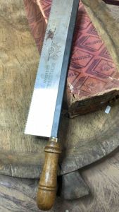 Slitting Saws เลื่อยลอ  เลื่อยปังตอ ตราตา แท้ 12 นิ้ว  มือ1 เก่าเก็บ บางอันมีรอยสนิม  ของเยอรมัน ด้ามไม้