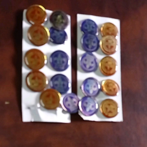 Pin Woms-Tunas Resin: Produk Perhiasan Wanita yang Unik