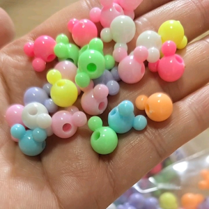 ลูกปัด หัวหมี มีรู  (50 เม็ด) ลูกปัดหมี ลูกปัดหัวหมี ลูกปัดมีรูสำหรับร้อย