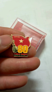 Huy hiệu kỷ niệm 80 năm 22/12/1944 - 22/12/2024 hàng đẹp