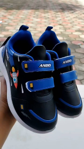 Sepatu Ando Super Power Velcro Perekat Hitam Biru Black Blue