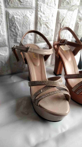 Sepatu High Heels Wanita Terbaru Tinggi 11 cm
