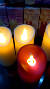 NẾN LED CHẠY PIN TIỂU TẠO RA ÁNH SÁNG THẬT NHƯ NGỌN ĐÈN CẦY ĐANG BẬP BÙNG CHÁY (CHÍNH HÃNG SOPOKA)