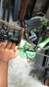 alat bending plat strip & besi beton 10mmalat penekuk besi