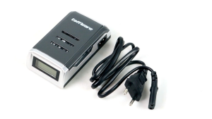 Charger Baterai Taffware 4 Slot AA AAA NiCD NiMH LCD Display Fast Charging OMBT4UBK