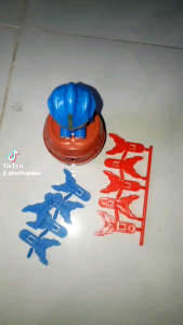 Trò chơi 1 cái mô hình Đâm kamenRider loại nhỏ trống cao 6cm bằng nhựa