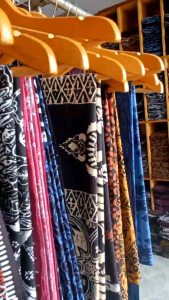 SARUNG BATIK Rembulan SARWON PRIA TERBARU MOTIF GUS IQDAM GUS KAUTSAR GUS YUS SARUNG TEROMPAH SHOLAT DEWASA SARUNG MOTIF BALIMUN SARUNG SANTRI HITZ TERLARIS