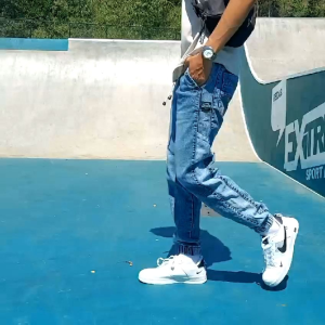 Celana Panjang Pria Jogger Jeans QUE CIERRA Denim Stretch Premium