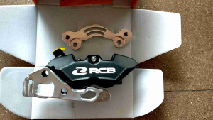 CNC disc brake caliper bracket for Honda (pcx adv click etc.)