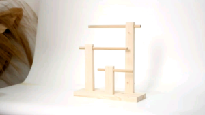 Pajangan Kalung Kayu Unik: Desain Rak Perhiasan yang Mengesankan