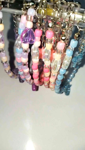 Gelang Beads Kupu-Kupu: Aksesoris Fashion Wanita