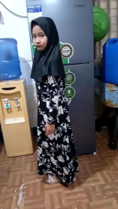 Floral maxi dress with Long back hijab set for kids ages 3-5 years old and 6-7 years old