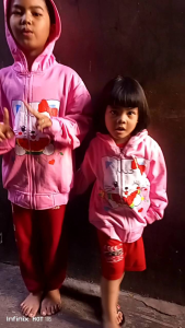 Jaket Anak Karakter Hello Kitty Sweater Terlaris
