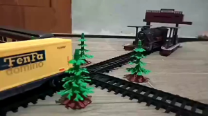Kereta Api Jumbo & Clasic Locomotif Miniatur: Aksesoris yang Menyenangkan