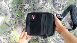 (RIGOR SLIM)  Tactical sling bag with quick released