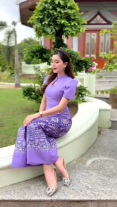 ชุดผ้าไทย ชุดแยก2ชิ้นผ้าฝ้ายอัดกาวทั้งชุด ผ้าถุงป้ายซิบข้าง เสื้อซิบหลังคอหยุดน้ำ