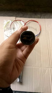 Promo Raket Bulutangkis Lokal Lentur Siap Pakai