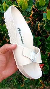 Sandal slip on hush puppies wanita flat karet jelly free box